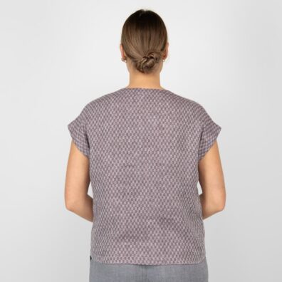 Lilla linbluse med ruter