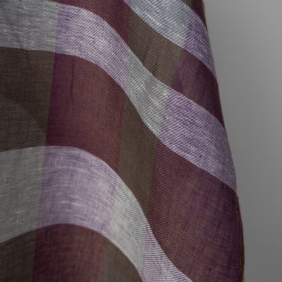 Linstoff med lilla, brune striper 180cm bredt