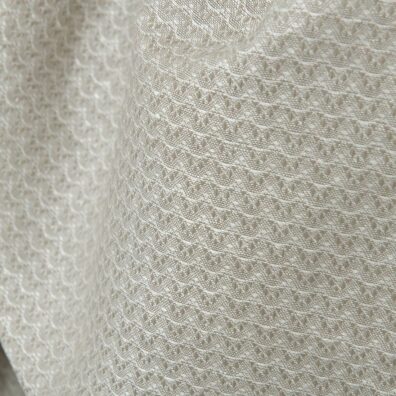 Lin-bomullsstoff beige i bølgemønster 150cm bredt